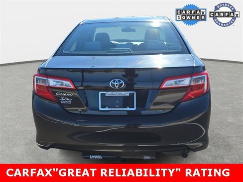 Used 2012 Toyota Camry L image 7