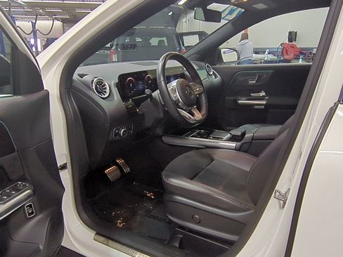 Used 2022 Mercedes-Benz GLA 250 4MATIC image 20