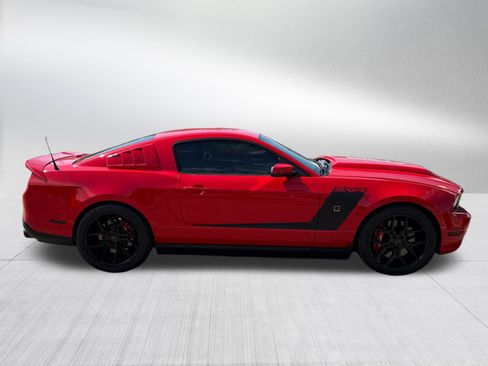 Used 2011 Ford Mustang GT Premium RWD image 8