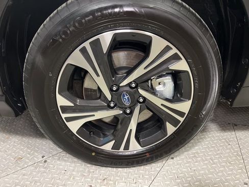 Certified 2025 Subaru Crosstrek 2.0i Premium w/ Crosstrek Mirror Package image 21