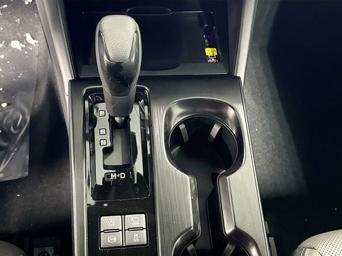 New 2026 Subaru Outback Limited XT image 15