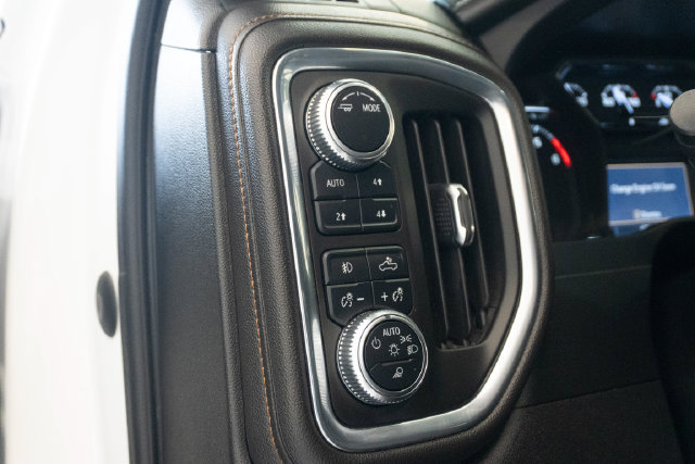 Used 2022 GMC Sierra 2500 AT4 AWD/4WD image 17