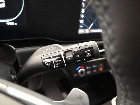 Used 2023 Kia Niro Wind w/ Wind Preserve Package image 18