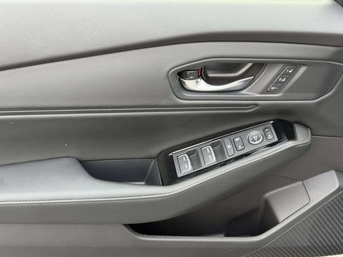 Certified 2025 Honda Accord Touring image 6