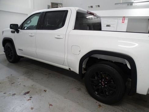 Certified 2022 GMC Sierra 1500 Elevation image 18