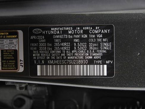 Certified 2025 Genesis GV80 3.5T Prestige AWD/4WD image 23
