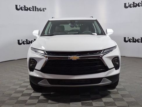 New 2026 Chevrolet Blazer LT w/ Convenience Package FWD image 2