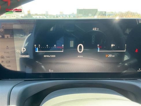 New 2026 Nissan Sentra SR w/ SR Premium Package FWD image 15