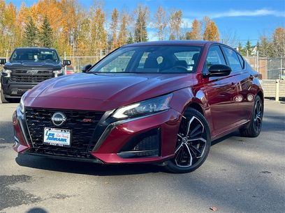 Used 2023 Nissan Altima 2.5 SR w/ SR Premium Package