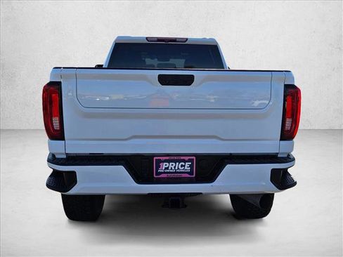 Used 2022 GMC Sierra 2500 AT4 AWD/4WD image 7