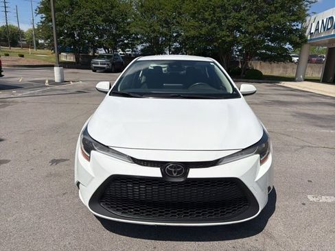 Used 2022 Toyota Corolla LE FWD image 9