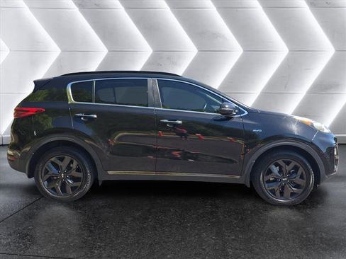 Used 2020 Kia Sportage S w/ S Sunroof Package AWD/4WD image 6