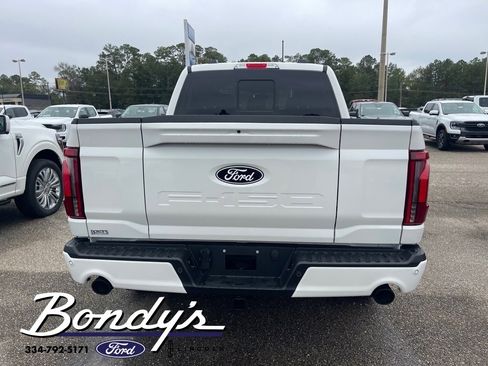 New 2025 Ford F150 Lariat w/ Equipment Group 501A Mid image 10