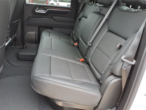 New 2026 GMC Sierra 3500 Denali w/ Denali Reserve Package image 13