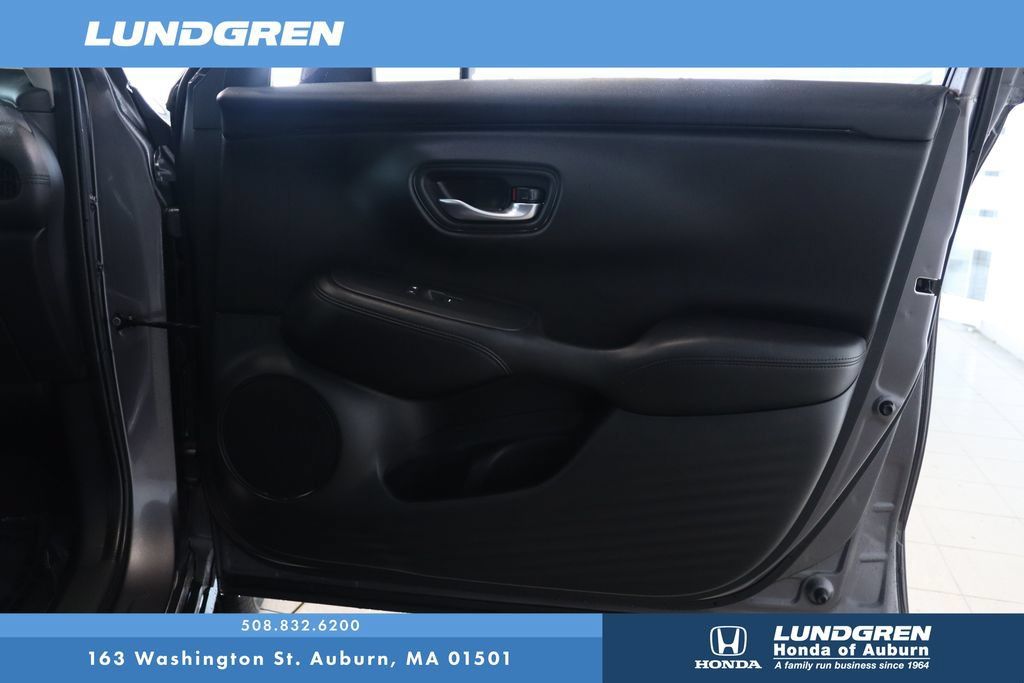 Used 2024 Honda HR-V LX image 15