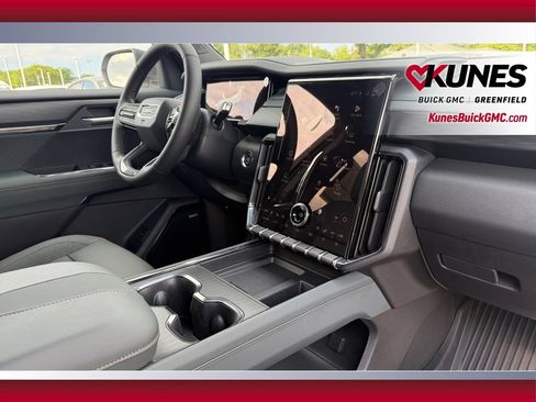 New 2026 GMC Acadia AT4 w/ Luxury Package AWD/4WD image 44