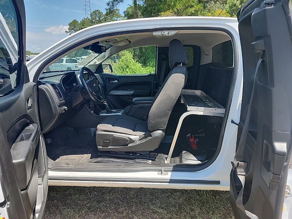 Used 2022 Chevrolet Colorado LT w/ Fleet Safety Package RWD image 21