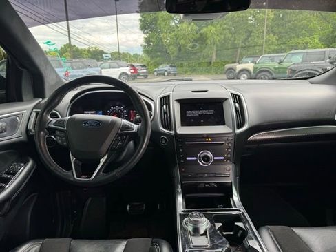 Used 2019 Ford Edge ST AWD/4WD image 19