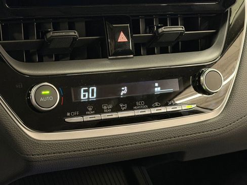 New 2026 Toyota Corolla Cross LE AWD/4WD image 25