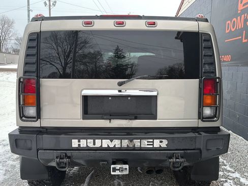 Used 2003 HUMMER H2 w/ Preferred Equipment Group image 4