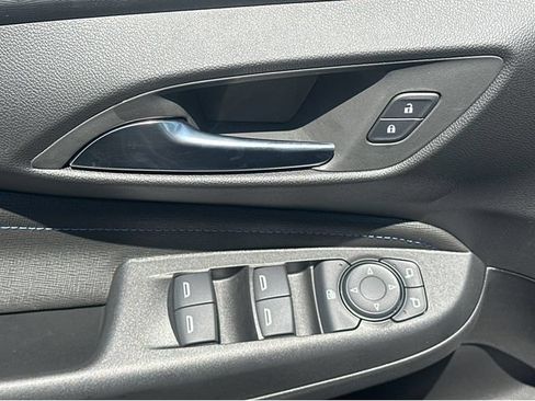 New 2026 Buick Envista Sport Touring w/ Convenience I Package FWD image 30