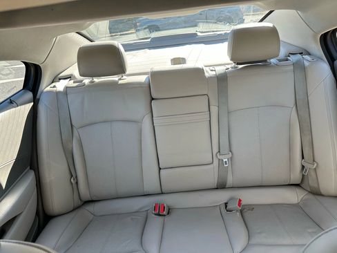 Used 2013 Buick LaCrosse Premium image 25