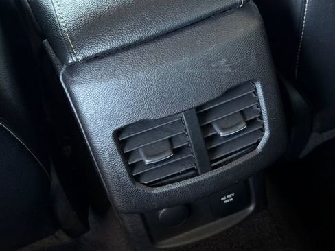 Used 2017 Ford Fusion Titanium FWD image 14