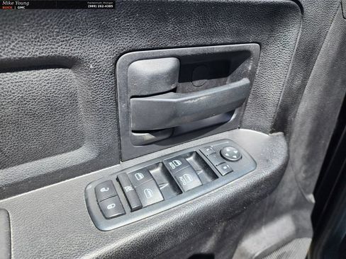 Used 2013 RAM 1500 Tradesman w/ Popular Equipment Group AWD/4WD image 19