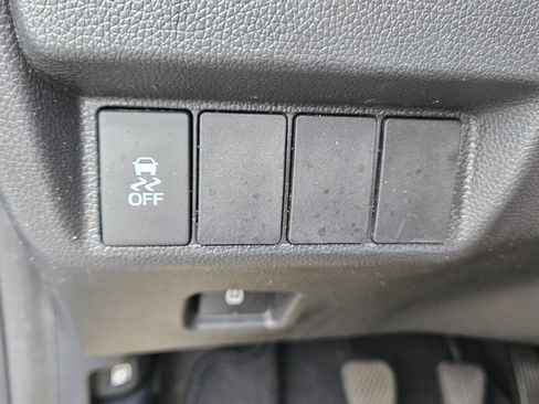 Used 2015 Honda Fit EX image 30