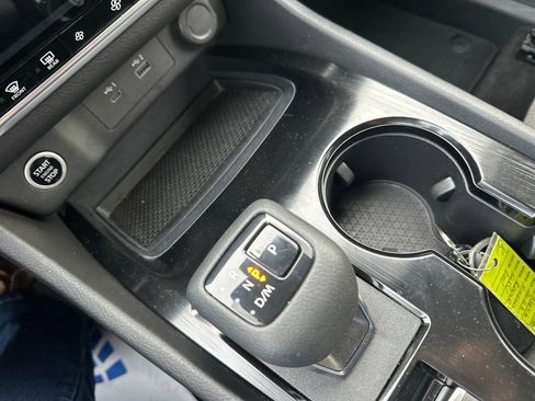 Used 2023 Nissan Rogue SV image 25