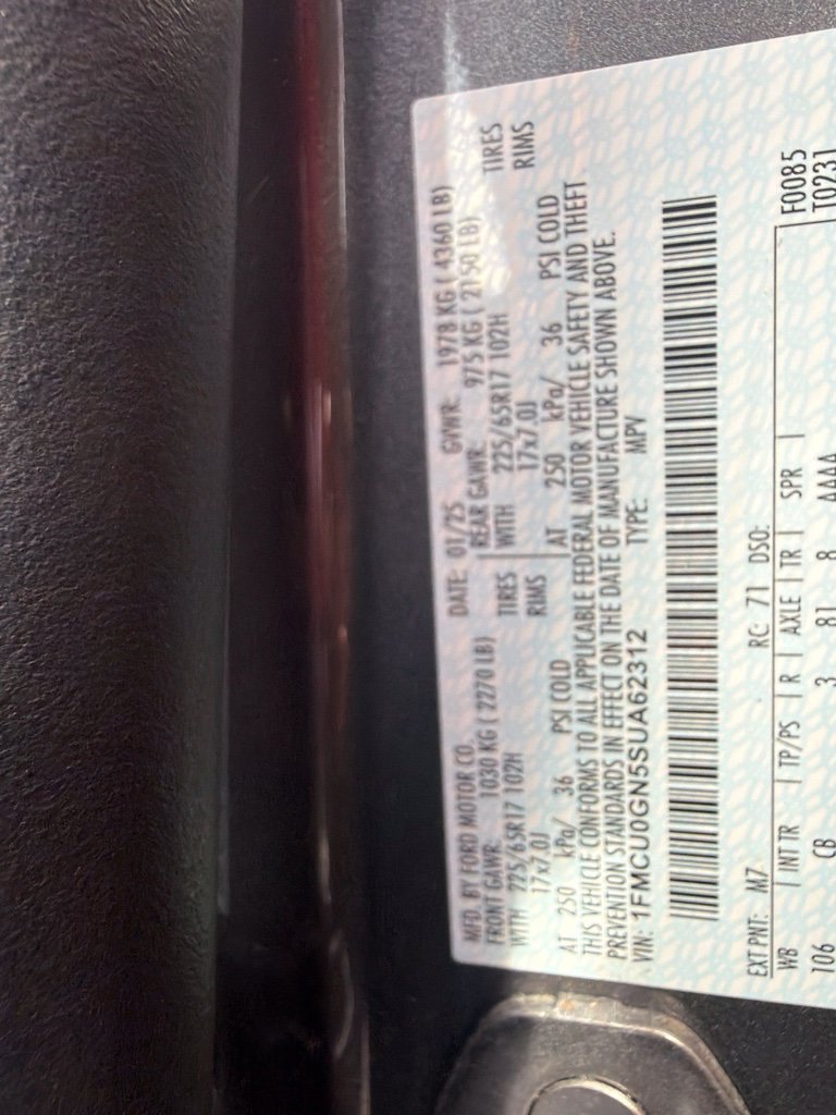 Used 2025 Ford Escape Active FWD image 3