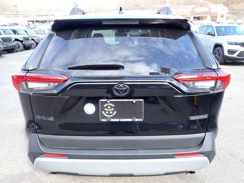 Used 2022 Toyota RAV4 Adventure w/ Convenience Package image 4