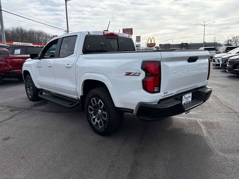 Used 2024 Chevrolet Colorado Z71 w/ Z71 Convenience Package 2 image 2