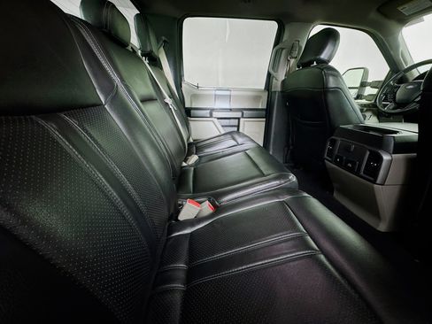 Used 2019 Ford F150 XLT w/ Equipment Group 302A Luxury image 24