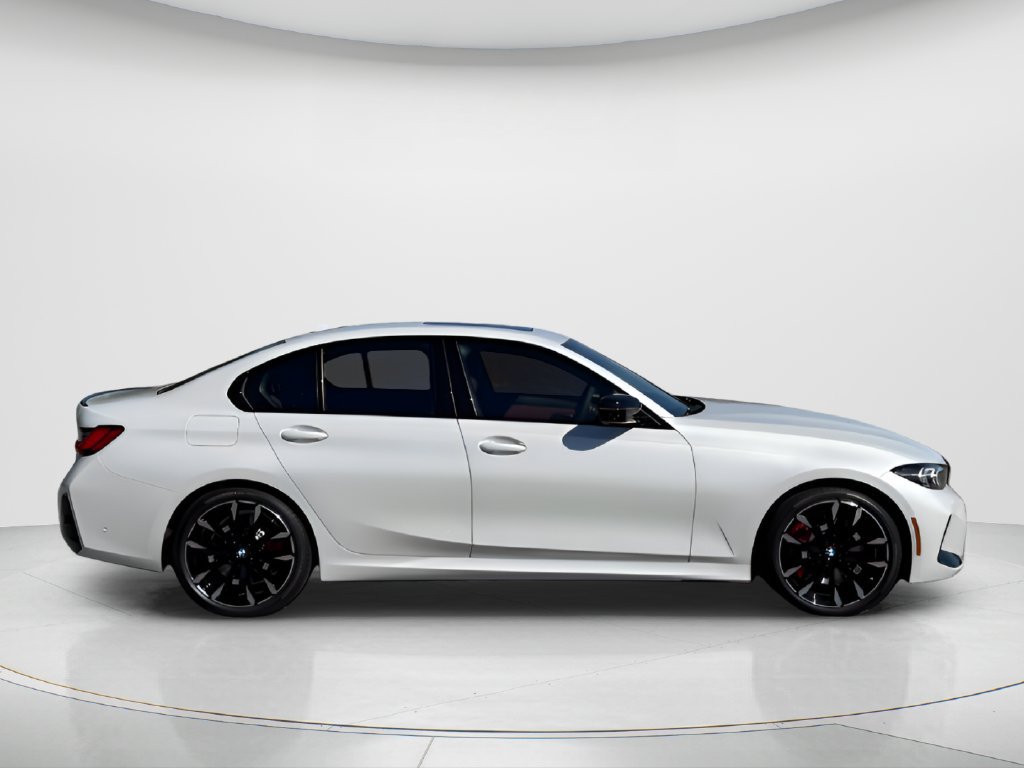 New 2026 BMW 330i Sedan w/ M Sport Package RWD image 4