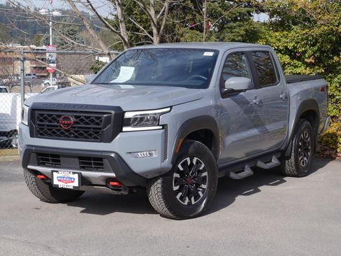 Certified 2023 Nissan Frontier PRO-4X w/ Pro Convenience Package AWD/4WD image 2