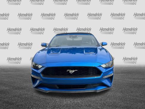 Used 2021 Ford Mustang Convertible RWD image 3