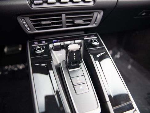 New 2026 Porsche 911 Carrera image 17