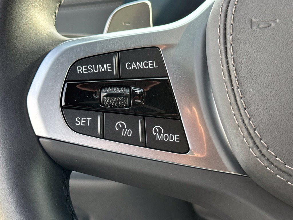 Used 2026 BMW X5 sDrive40i w/ M Sport Package RWD image 25