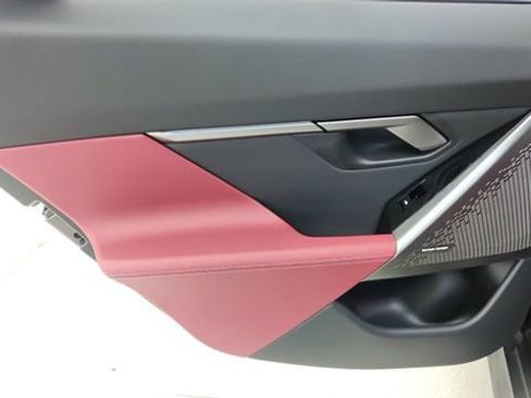 Used 2026 BMW 540i xDrive 540i xDrive image 33