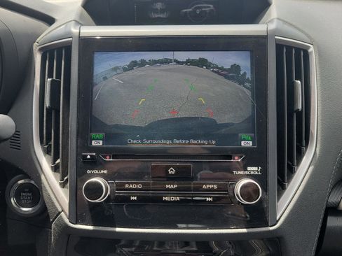 Used 2023 Subaru Forester Limited image 32