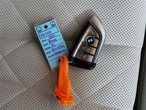 Used 2023 BMW X5 xDrive40i w/ Executive Package image 37