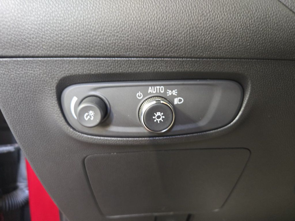 Used 2024 Buick Encore GX Sport Touring w/ Experience Buick Package AWD/4WD image 28