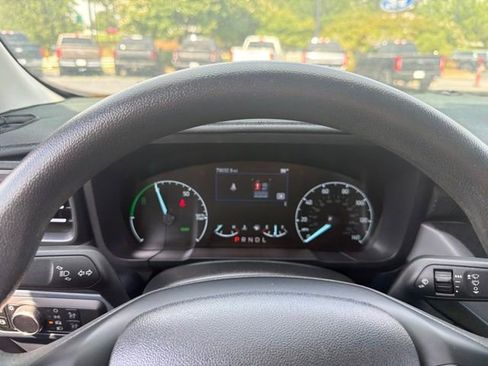 Used 2023 Ford Maverick XL FWD image 3