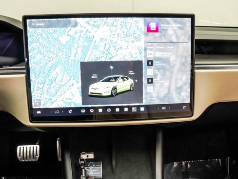 Used 2021 Tesla Model S Plaid AWD/4WD image 26