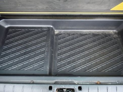 Used 2006 Volvo XC70 2.5T image 33