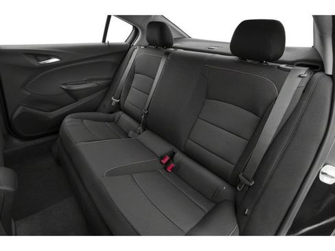 Used 2019 Chevrolet Cruze LS w/ LS Convenience Package FWD image 7