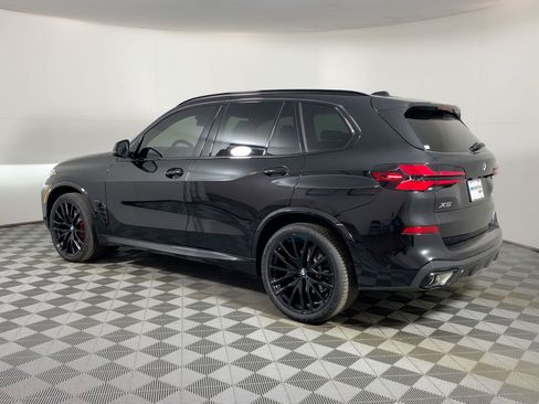 New 2026 BMW X5 sDrive40i w/ M Sport Package image 3