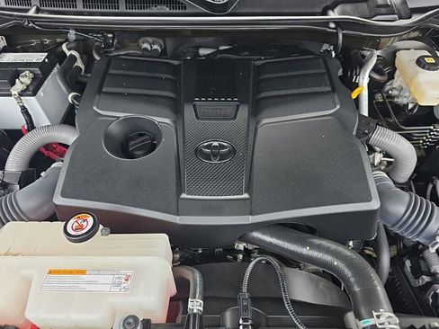 Used 2024 Toyota Tundra SR5 w/ SR5 Convenience Package image 34