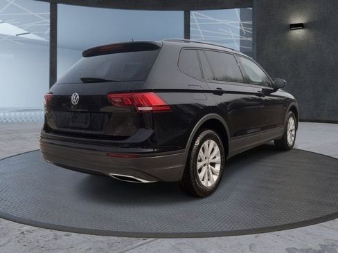 Used 2020 Volkswagen Tiguan S FWD image 4
